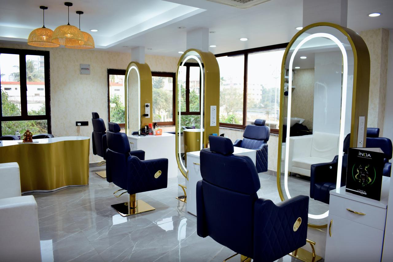 Salon gallery image